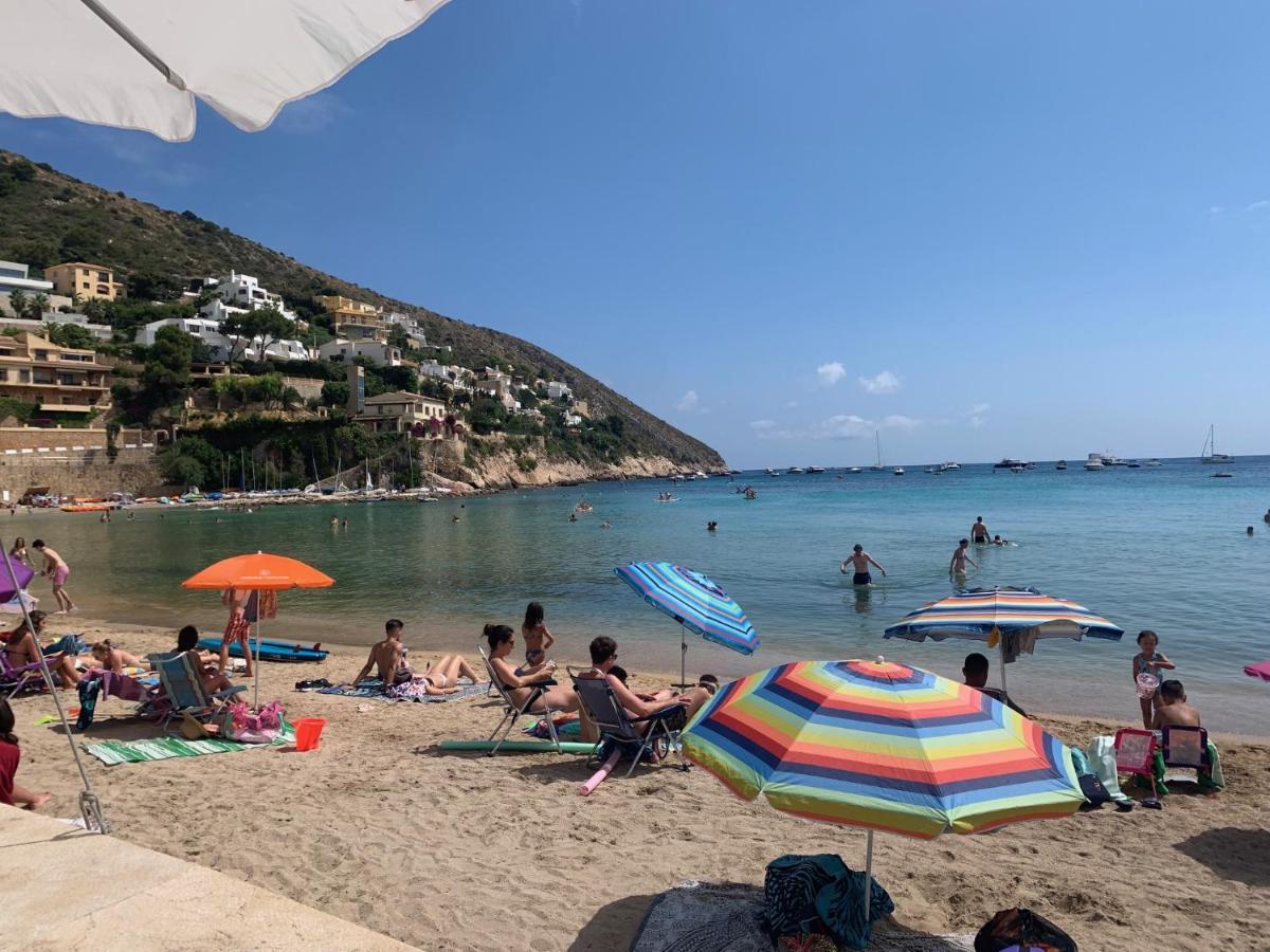 Olas Del Mare, 200 Meters From The *